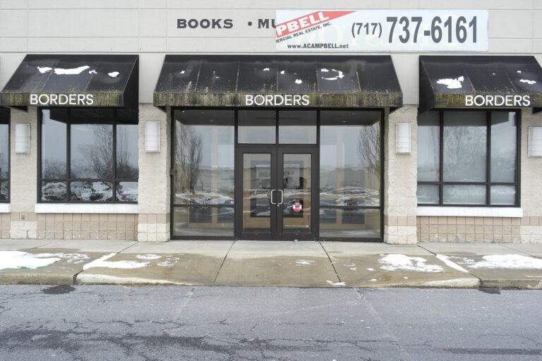 Borders - Camp Hill, PA