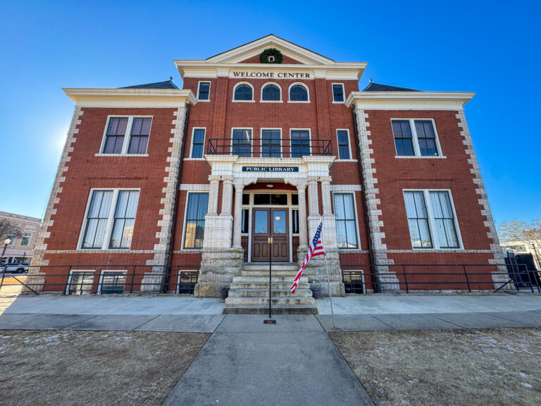 Butts County Courthouse - Jackson, Georgia (Hawkins Public Library)